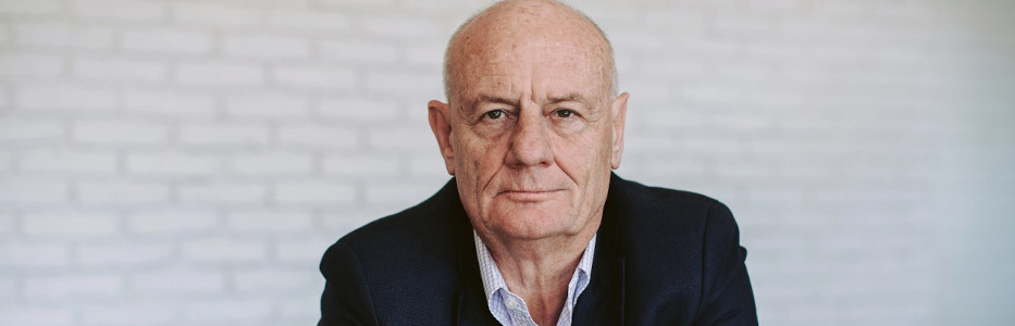 ‘Vested interests’ frustrate gambling reforms says Tim Costello