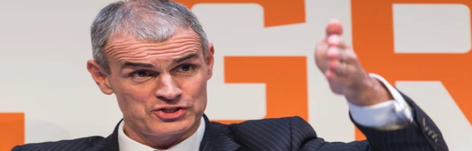 Labor must act on gambling ads says ex-Tabcorp boss