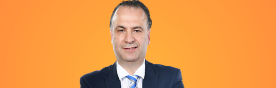 Sportsbet, Tabcorp and RWA get public support from V’landys