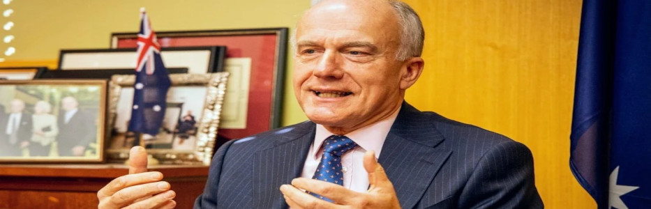 Tasmania Treasurer Eric Abetz accused of gaming industry cave-in